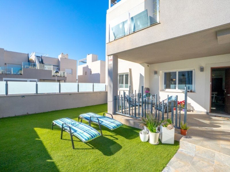 Appartement bien entretenu avec jardin/Torrevieja, Immo, Étranger, Espagne, Appartement, Autres