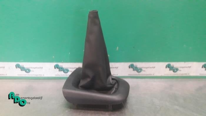 Enveloppe levier de vitesse d'un Daihatsu Cuore (Cuore 08-), Daihatsu, -, 3 mois de garantie, Utilisé