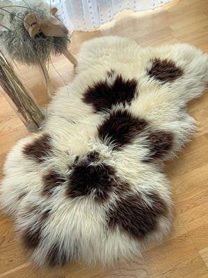 Peau de mouton hollandaise et Texel - tapis décoratifs, 100 à 150 cm, Crème, Enlèvement ou Envoi, Comme neuf