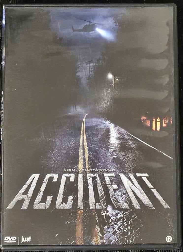 Accident (2017), Ophalen of Verzenden, Zo goed als nieuw, Engels, Nederlands