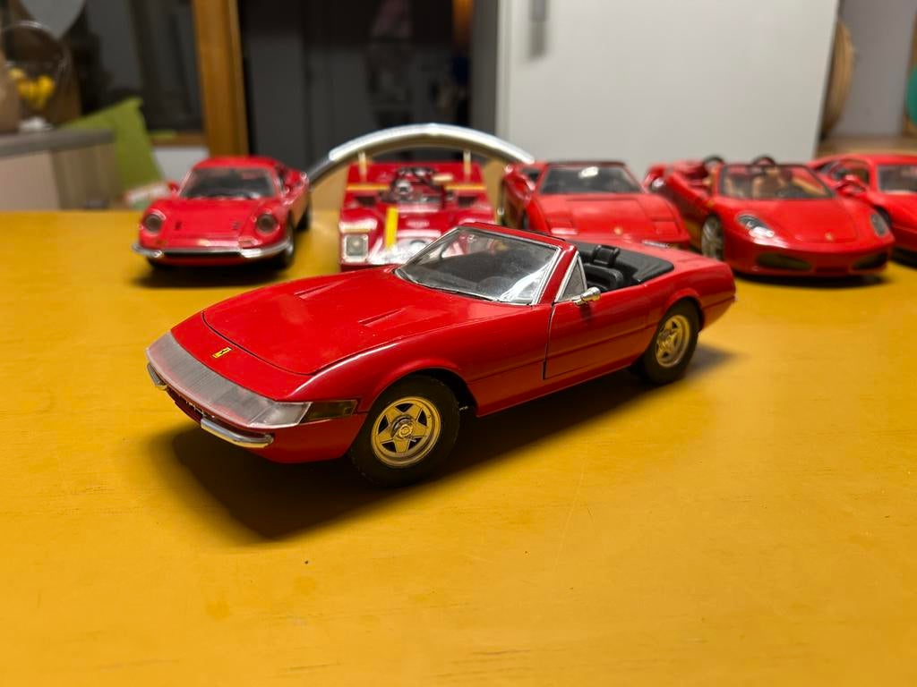 Ferrari 365gts-4, Enlèvement, Comme neuf