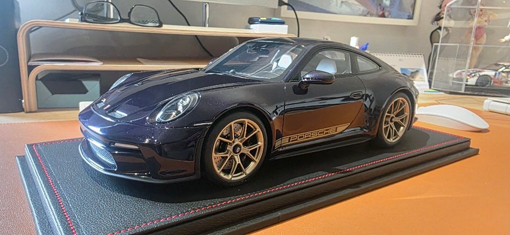 Porsche 911 992 GT3 Touring Coupé 1/12 GT-Spirit, Enlèvement ou Envoi, Neuf, 1:9 à 1:12, Voiture
