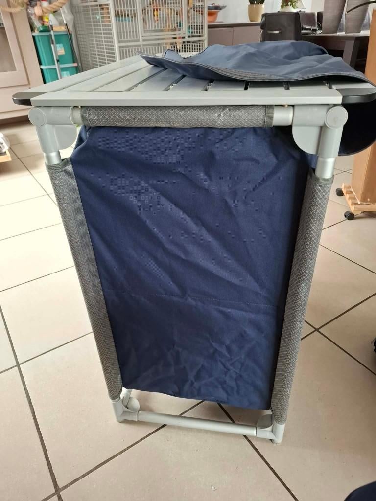 Te koop kamping kast vrijbuiter in perfecte staat, Caravans en Kamperen, Kampeermeubelen, Ophalen, Zo goed als nieuw, Campingkast