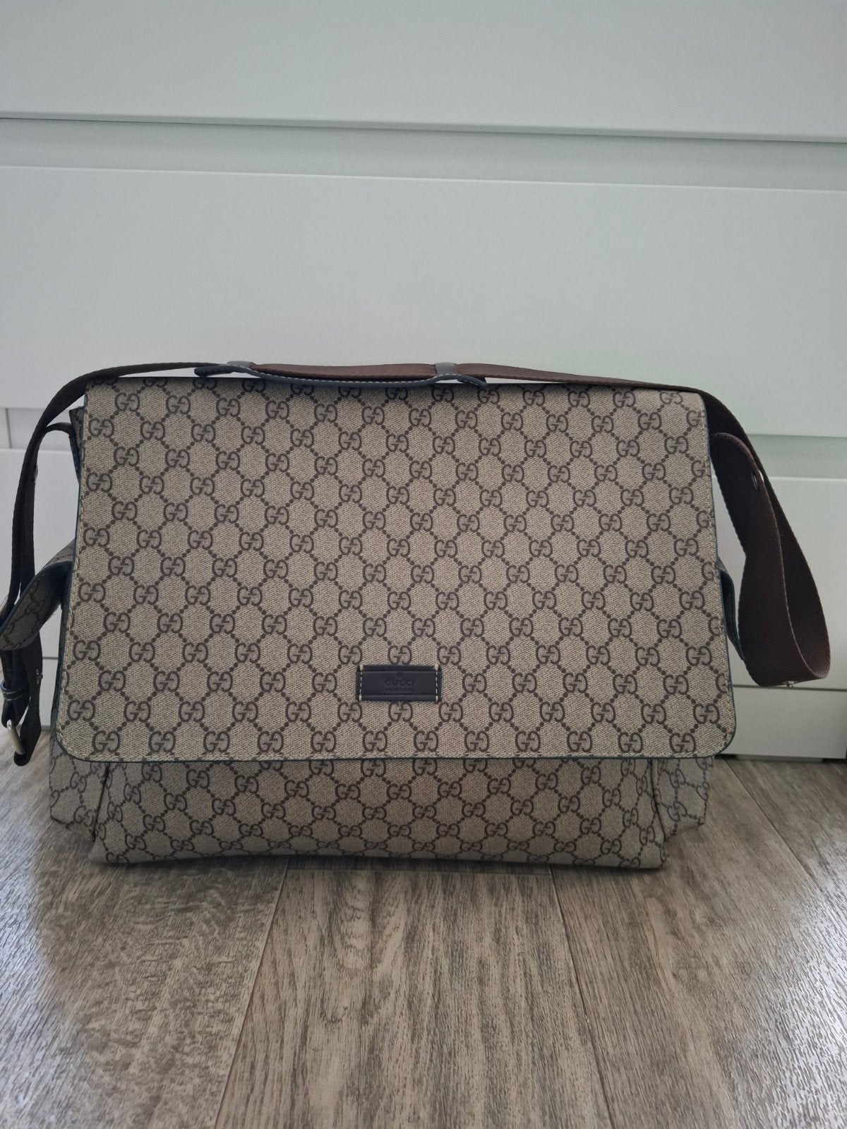 GUCCI luiertas, Kinderen en Baby's, Verzorgingstas, Bruin, Gucci, Nieuw