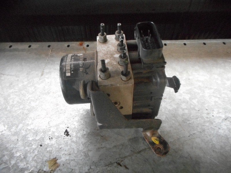 ABS POMP Peugeot 206 (2A / C/H/J/S) (962862638), Kontakt-peugeot@peugeot.com, Gebruikt, Peugeot Deutschland GmbH, Bahnhofsplatz
65423  Rüsselsheim, DE