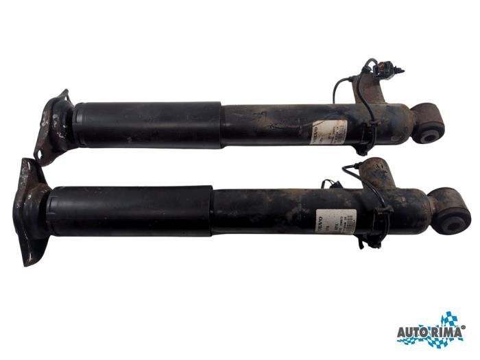Kit amortisseur d'un Volvo V70, -, 3 mois de garantie, -, -