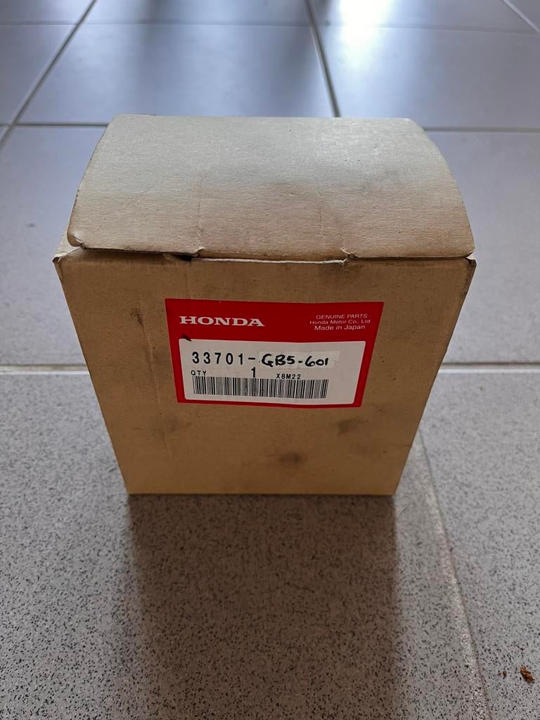 Honda CB four achterlicht, Enlèvement