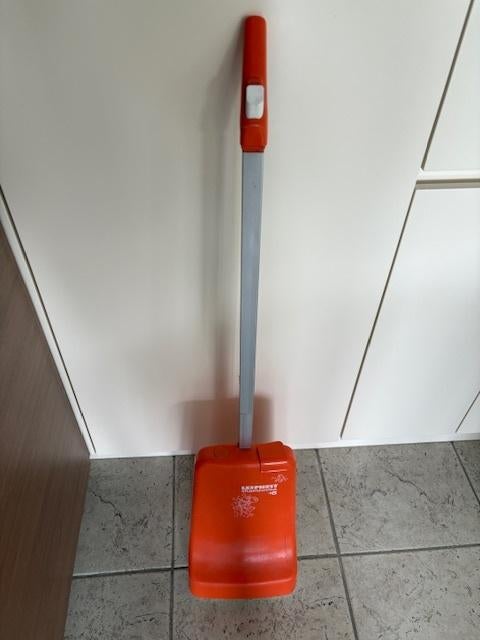 Handmatige stofzuiger zonder stroom, Elektronische apparatuur, Ophalen of Verzenden, Gebruikt, Stofzuiger