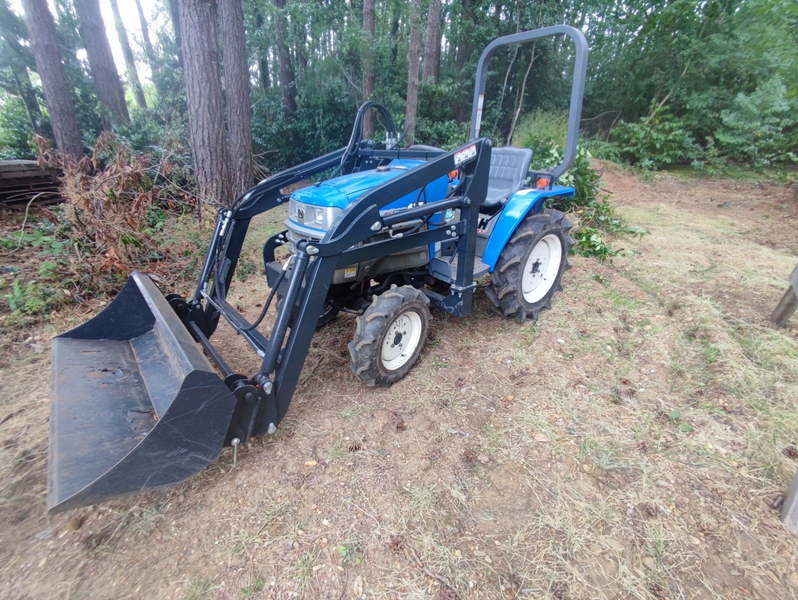 Minitractor TM17 met frontlader, Ophalen