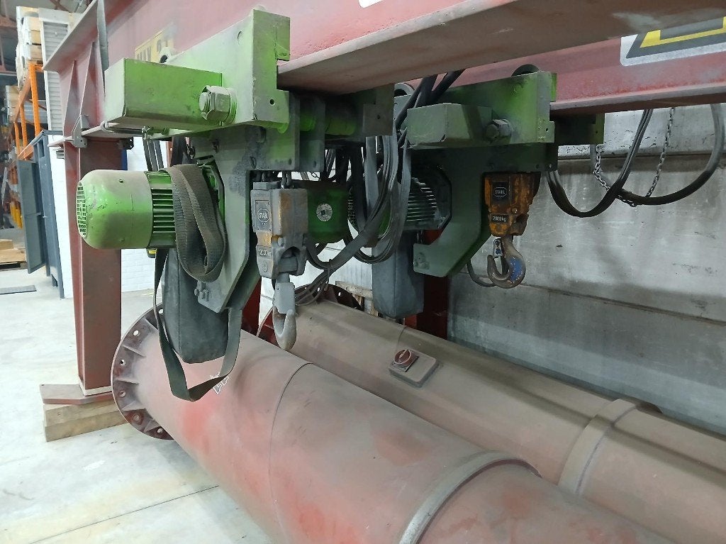 Werkplaatstakel, zwenkkraan 2T, 2stuks, Doe-het-zelf en Bouw, Ophalen, Gebruikt, Elektrisch