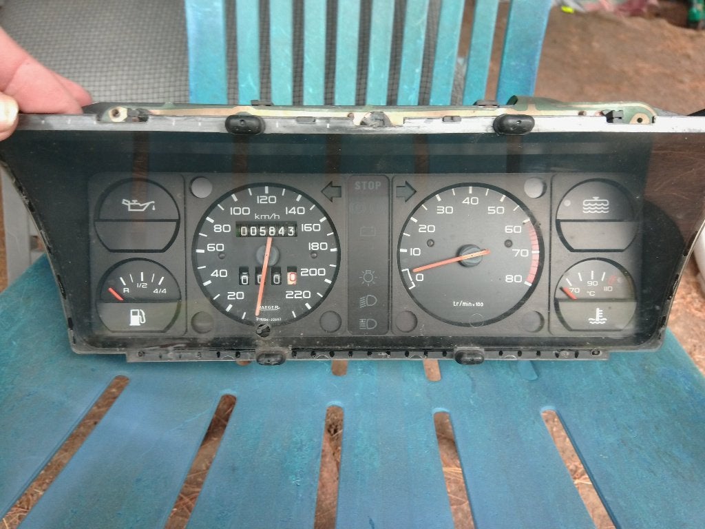 PEUGEOT 205 XS/GT: snelheidsmeter + CPT-Tours: Jaeger, Ophalen of Verzenden, Gebruikt, Peugeot
