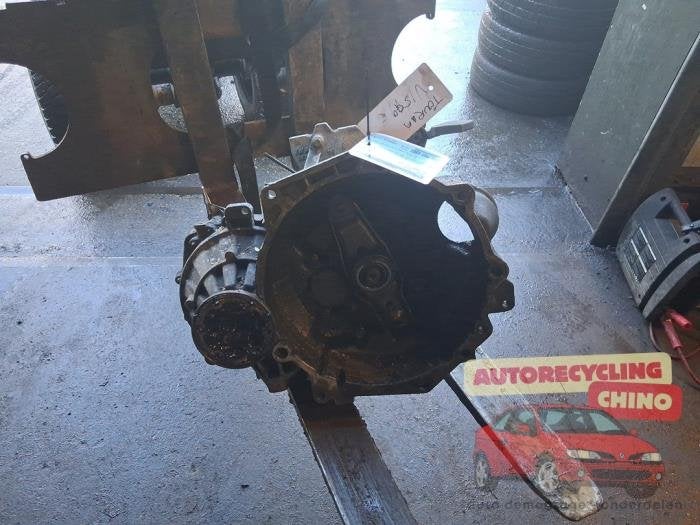 Versnellingsbak van een Volkswagen Touran, Gebruikt, -, Volkswagen, -