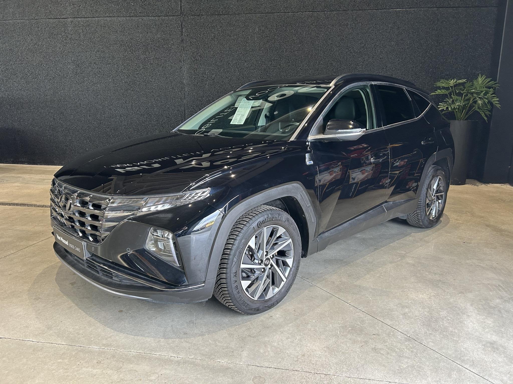 Hyundai Tucson 1.6 T-GDi 48V Feel CAMERA | Zetelverwarming |, Voorwielaandrijving, Stof, Gebruikt, 110 kW
