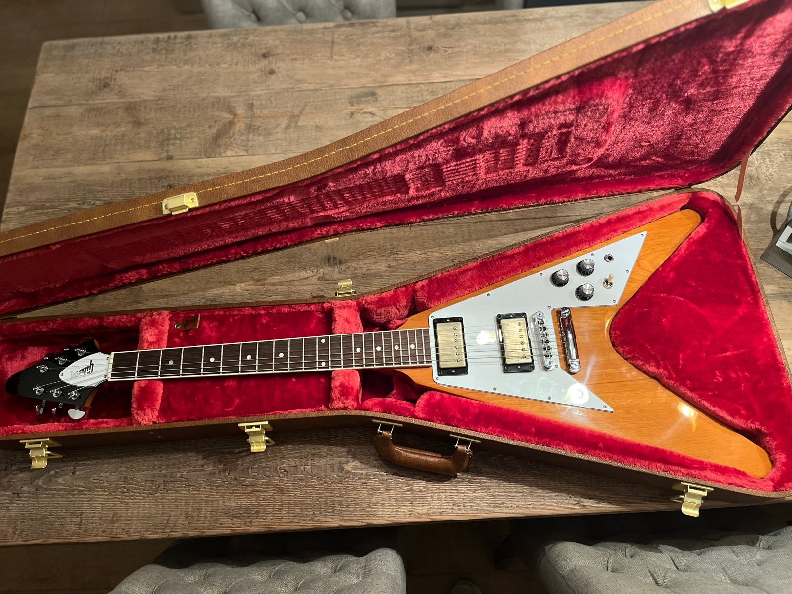 Gibson Flying V, Musique & Instruments, Instruments à corde | Guitares | Électriques, Enlèvement, Comme neuf