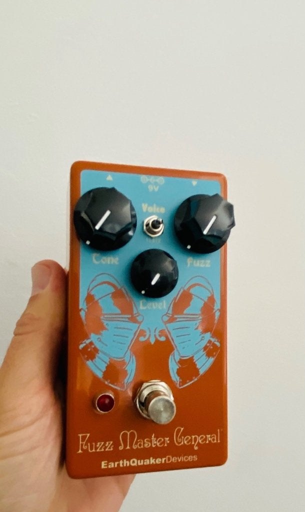 Pédale Earthquaker Devices Fuzz Master General, Musique & Instruments, Enlèvement ou Envoi, Comme neuf, Distortion, Overdrive ou Fuzz