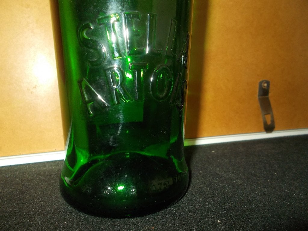 STELLA ARTOIS - Lege groene 75cl fles in relief letters, Ophalen, Gebruikt, Flesje(s), Stella Artois