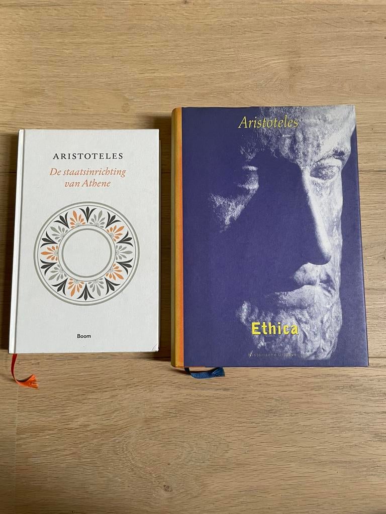Aristoteles - 2 Boeken, Boeken, Filosofie, Ophalen of Verzenden, Zo goed als nieuw