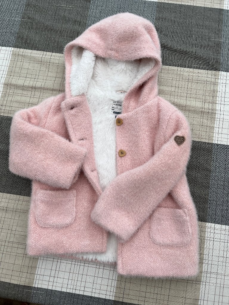 mooie zachte licht rose winterjas met witte pels.  maat 98., Kinderen en Baby's, Ophalen, Jas