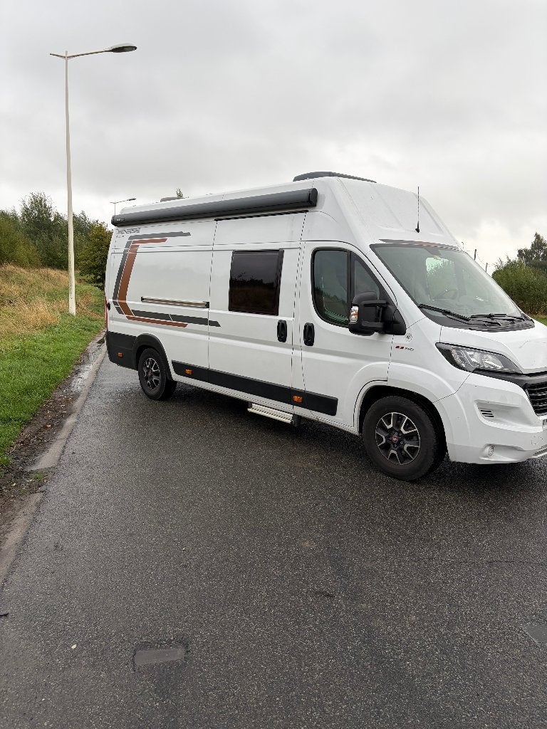 WEINSBERG OUTLAW, Weinsberg, Siège standard, Fiat, Boîte manuelle