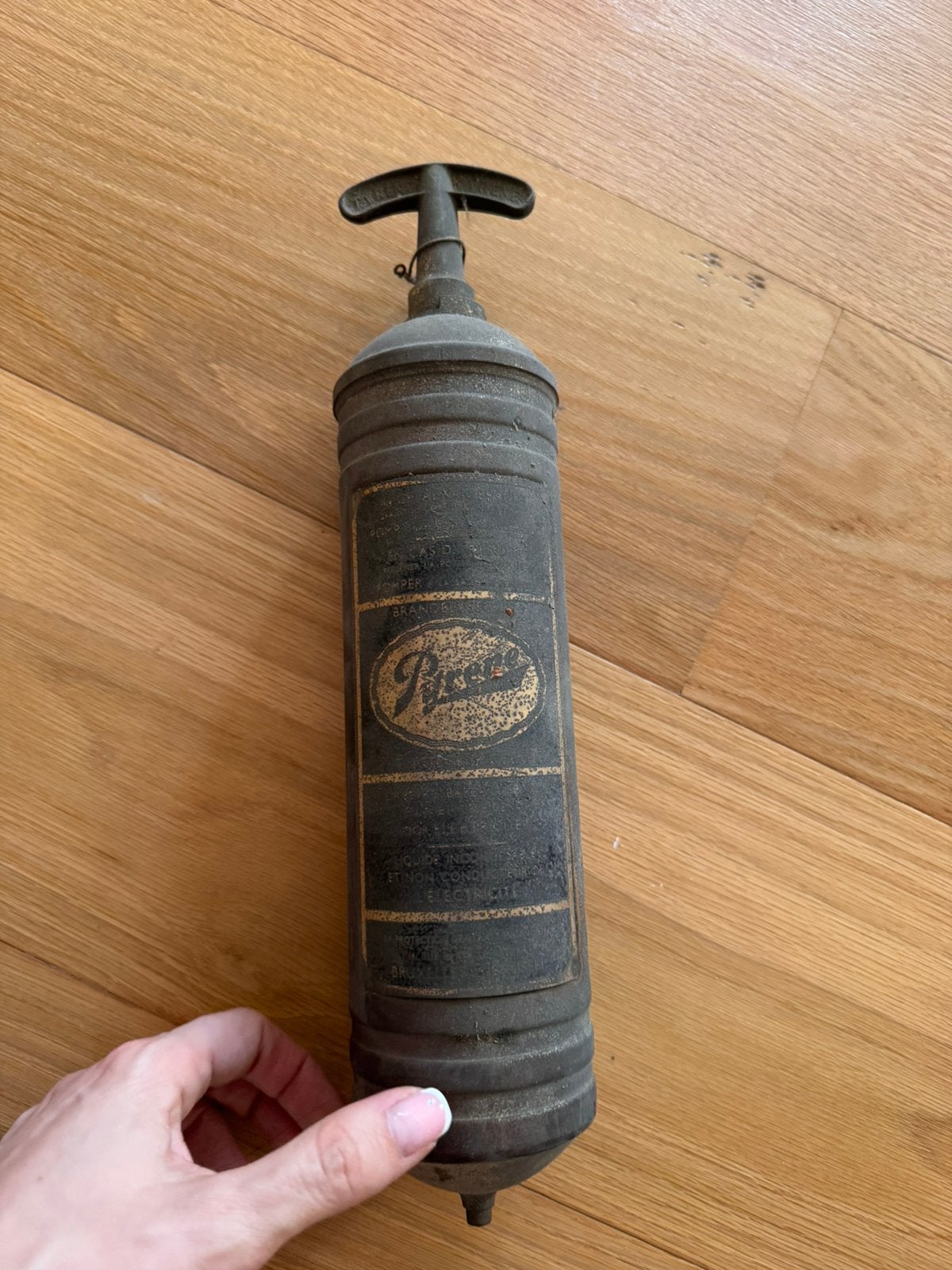 Vintage Pyrene handpompbrandblusser – industrieel deco, Huis en Inrichting, Brandblussers en Brandkasten, Ophalen, Zo goed als nieuw