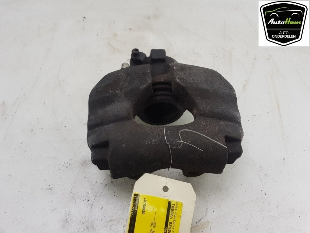 ETRIER DE FREIN AVANT DROIT Volkswagen Transporter T6, Utilisé, Volkswagen