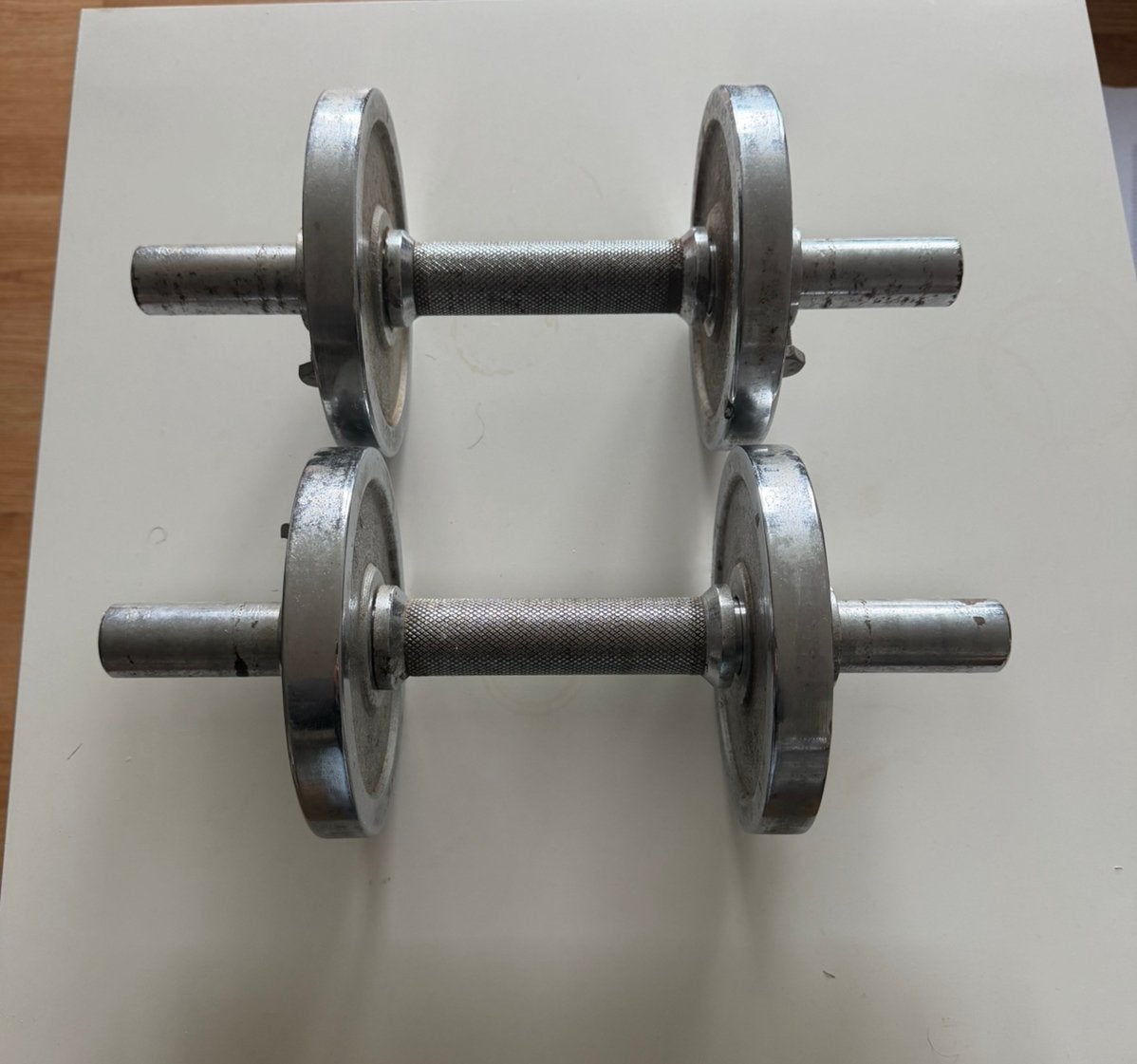 Mooi paar verstelbare halters van verchroomd staal, Sport en Fitness, Fitnessmaterialen, Ophalen, Zo goed als nieuw