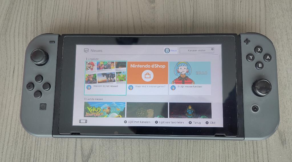 Nintendo Switch grijs, Ophalen, Gebruikt, Met 2 controllers, Switch 2019 Upgrade