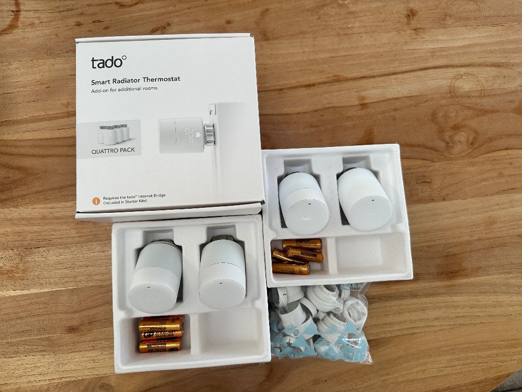 Tado Smart Radiator Thermostat Quattro Pack – 4 stuks, Enlèvement ou Envoi, Comme neuf, Radiateur