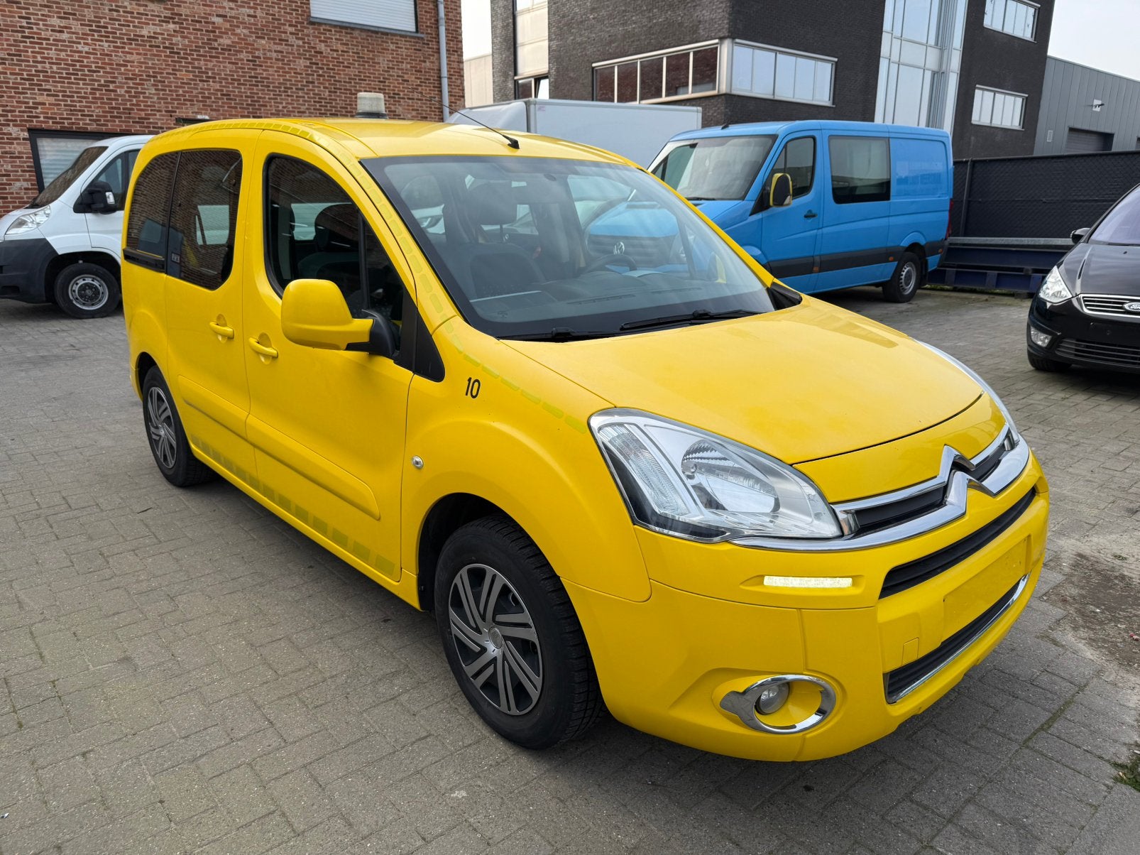 Citroen berlingo 1.6vti 98pk, Autos, Euro 5, Entreprise, Berlingo, https://public.car-pass.be/vhr/e03bb1c3-2ba1-414a-b3eb-8d6ab004779a
