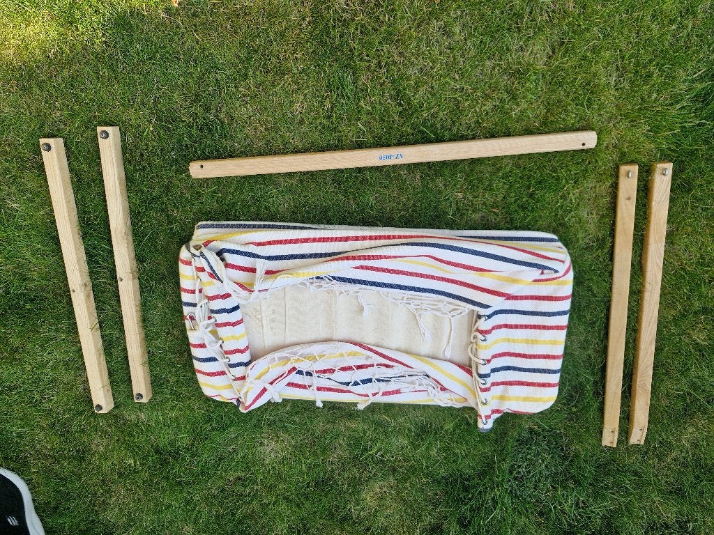 Babyhangmat van het merk Amazonas AZ-4050, Ophalen