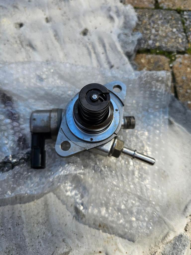 Hogedruk brandstofpomp voor Nissan of renault 1.2 motoren, Auto-onderdelen, Brandstofpompen, Ophalen