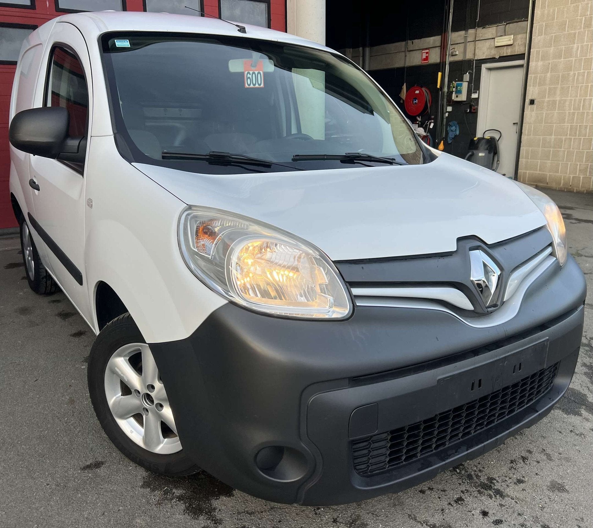 Renault Kangoo 1.5 dCi Energy Confort + EURO 6b + CLIM + CAR, Electronic Stability Program (ESP), Achat, Entreprise, 2 places