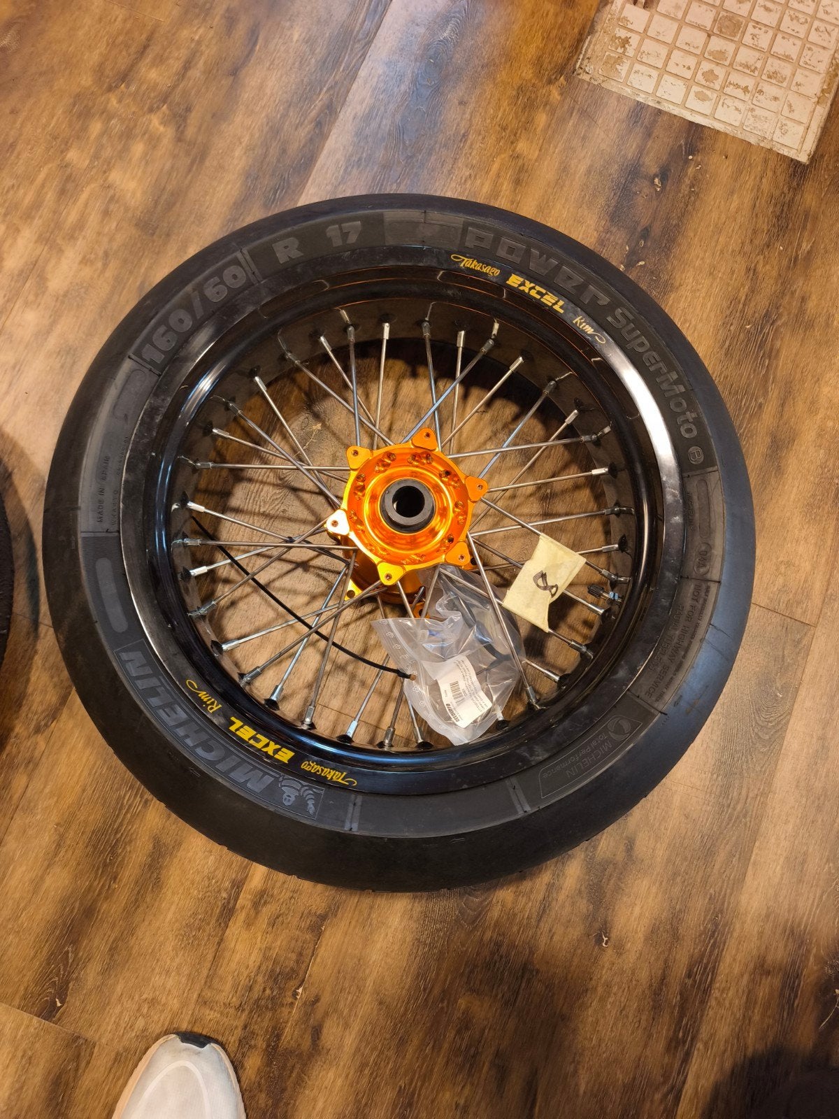 Roues Supermotard KTM, Motos, Entreprise