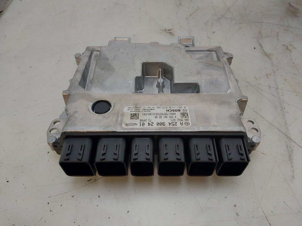 CALCULATEUR MOTEUR ECU Chevrolet USA Malibu (|A2549002401|), Robert Bosch AG, Chevrolet, Utilisé, Robert-Bosch-Allee 1
74232  Abstatt, DE