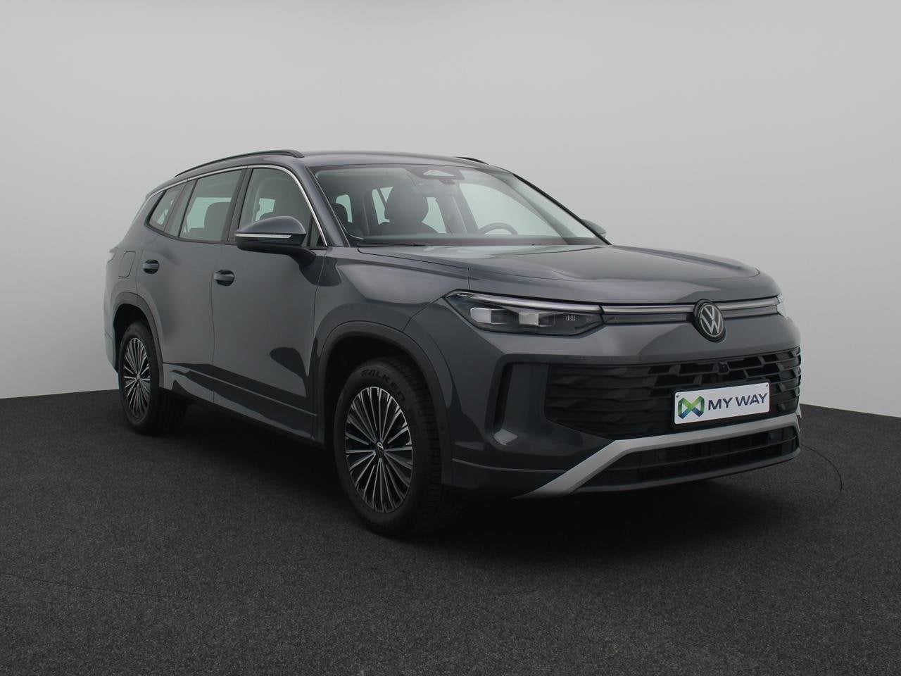 Volkswagen Tayron 1.5 eTSI mHEV ACT Life 7pl. DSG, Autos, Argent ou Gris, Automatique, Essence, https://public.car-pass.be/vhr/8db5c0f3-db02-4806-a732-6923fe842786