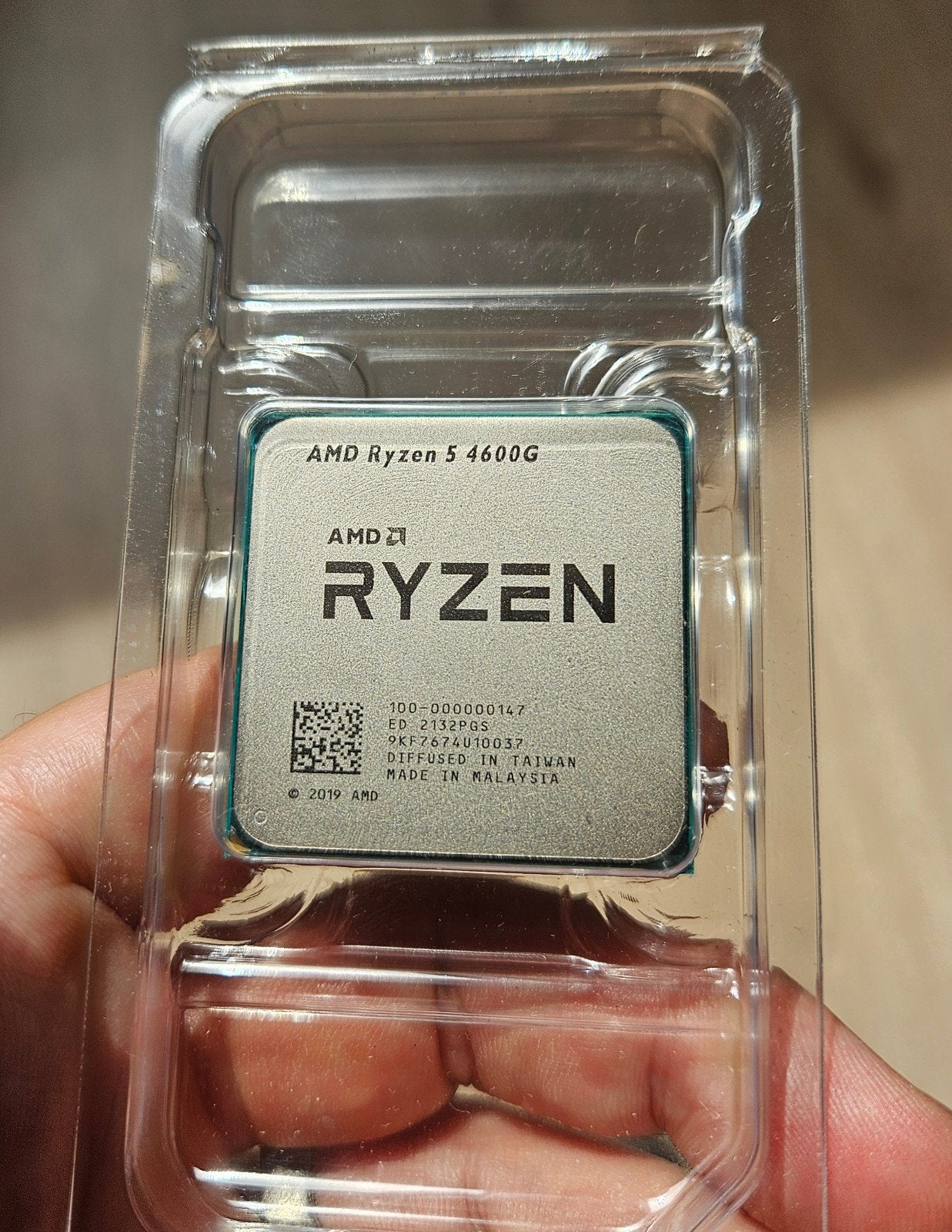 CPU AM4 4600G (with integrated graphics), Enlèvement