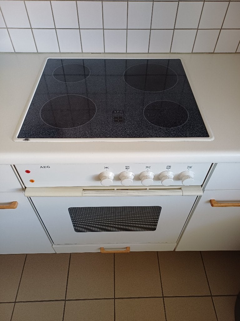 Table de cuisson et four AEG TYPE EEH 2367, 4 zones de cuisson, Enlèvement, Utilisé, Encastré