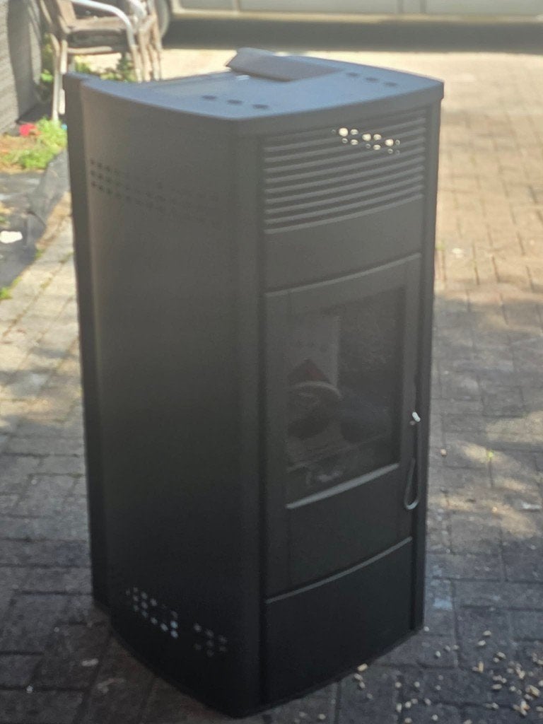 Poêle à granulés MCZ Ego Air 8 kw, Autres carburants, Comme neuf, Enlèvement, Poêle à granulés