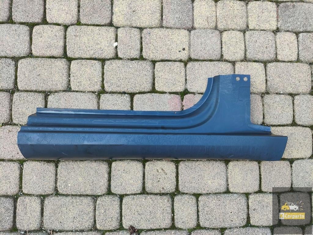 7665563, SKODA OCTAVIA 3 III 13- DEURDREMPEL RECHTS BEPLATIN, Tr. Vaclava Klementa 869
293 01  Mlada Boleslav, CZ, Skoda, Skoda Auto a.s.