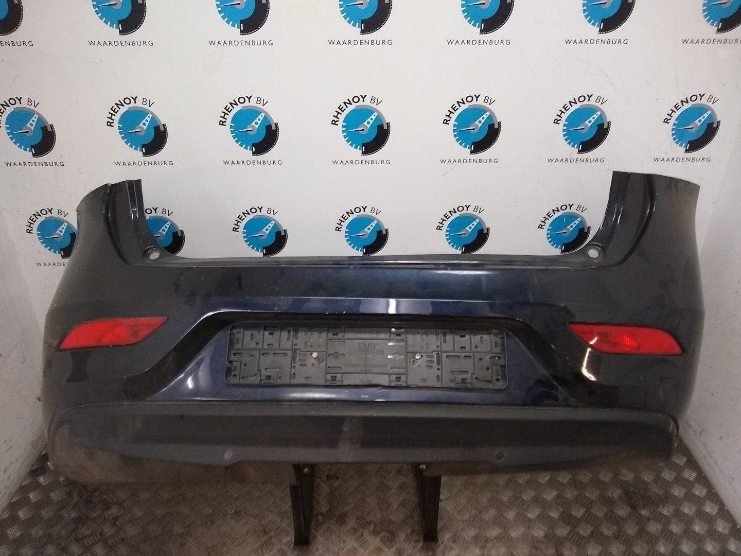 VOLVO V40 D2 BUMPER ACHTER 2015, Gebruikt, Ophalen of Verzenden, Achter, Bumper