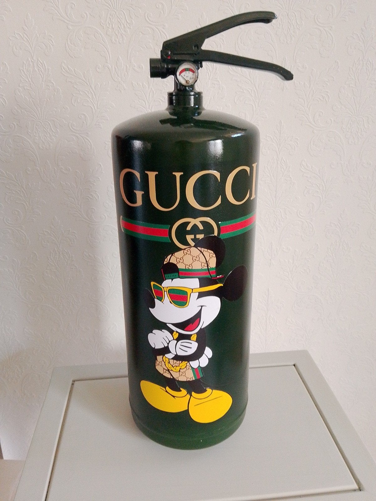Lege brandblusser Gucci by Brother X, Antiek en Kunst, Ophalen, Groen