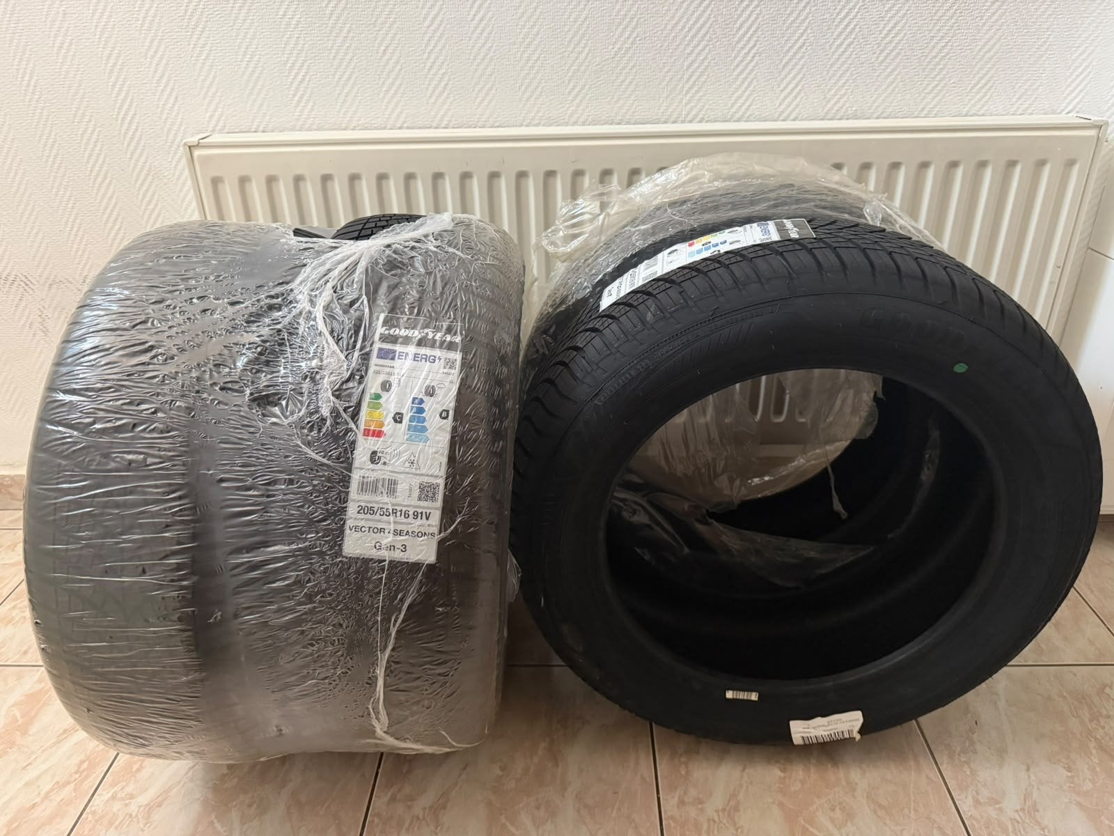 nieuwe 4 banden Goodyear, Motoren, Ophalen of Verzenden, Nieuw