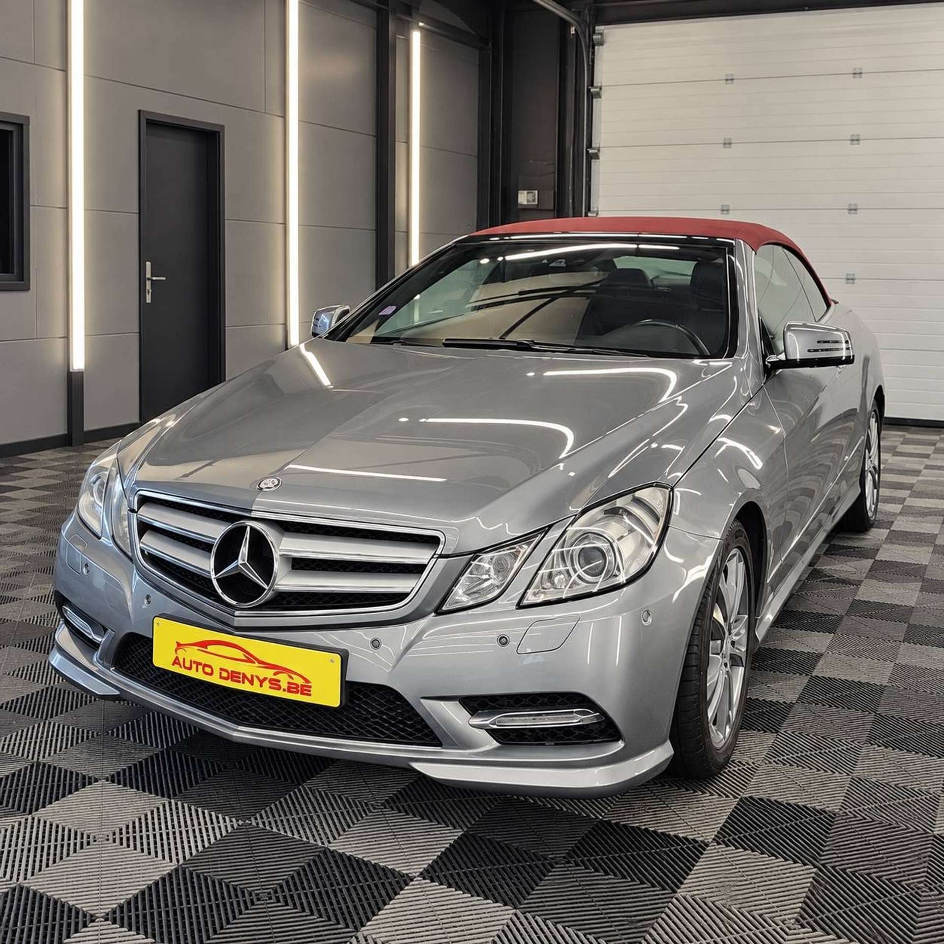 Mercedes-Benz E-Klasse 250 CABRIOLET 1.8 benz. bj2012 160634, Autos, Achat, Entreprise, Cabriolet, Carnet d'entretien