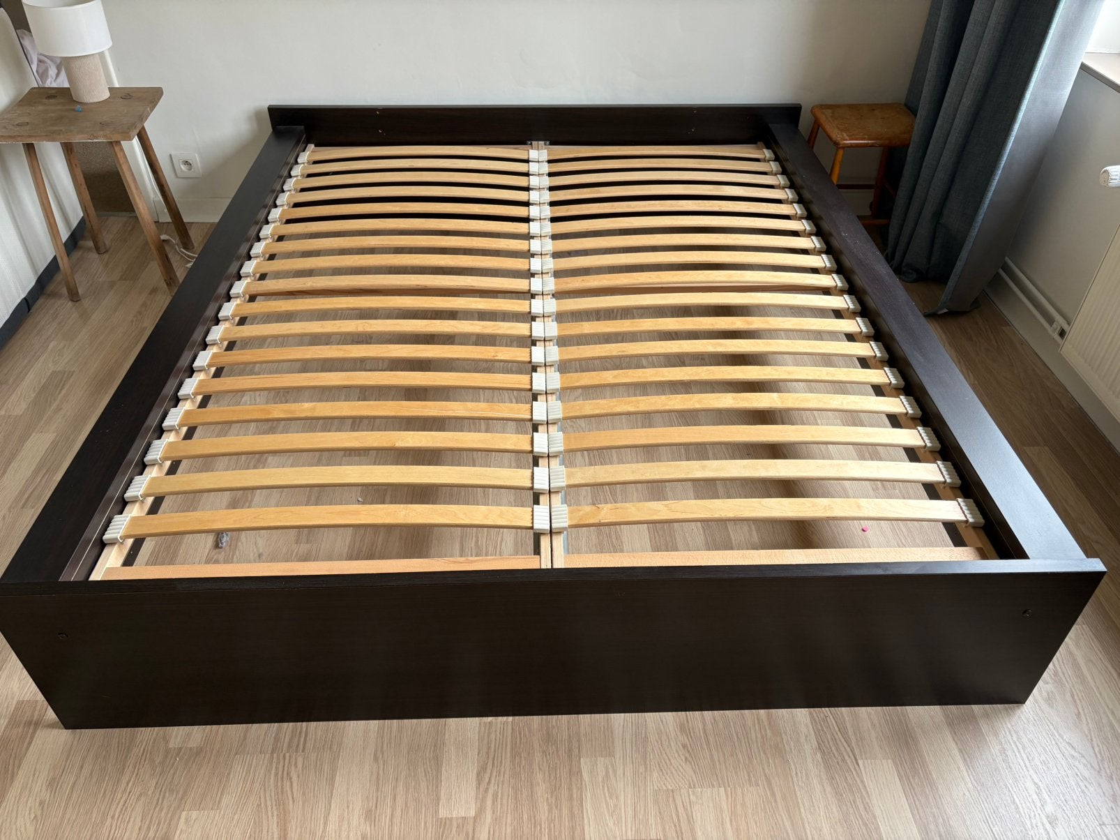 Dubbel bed donker bruin, Neuf, Brun, Enlèvement, 200 cm