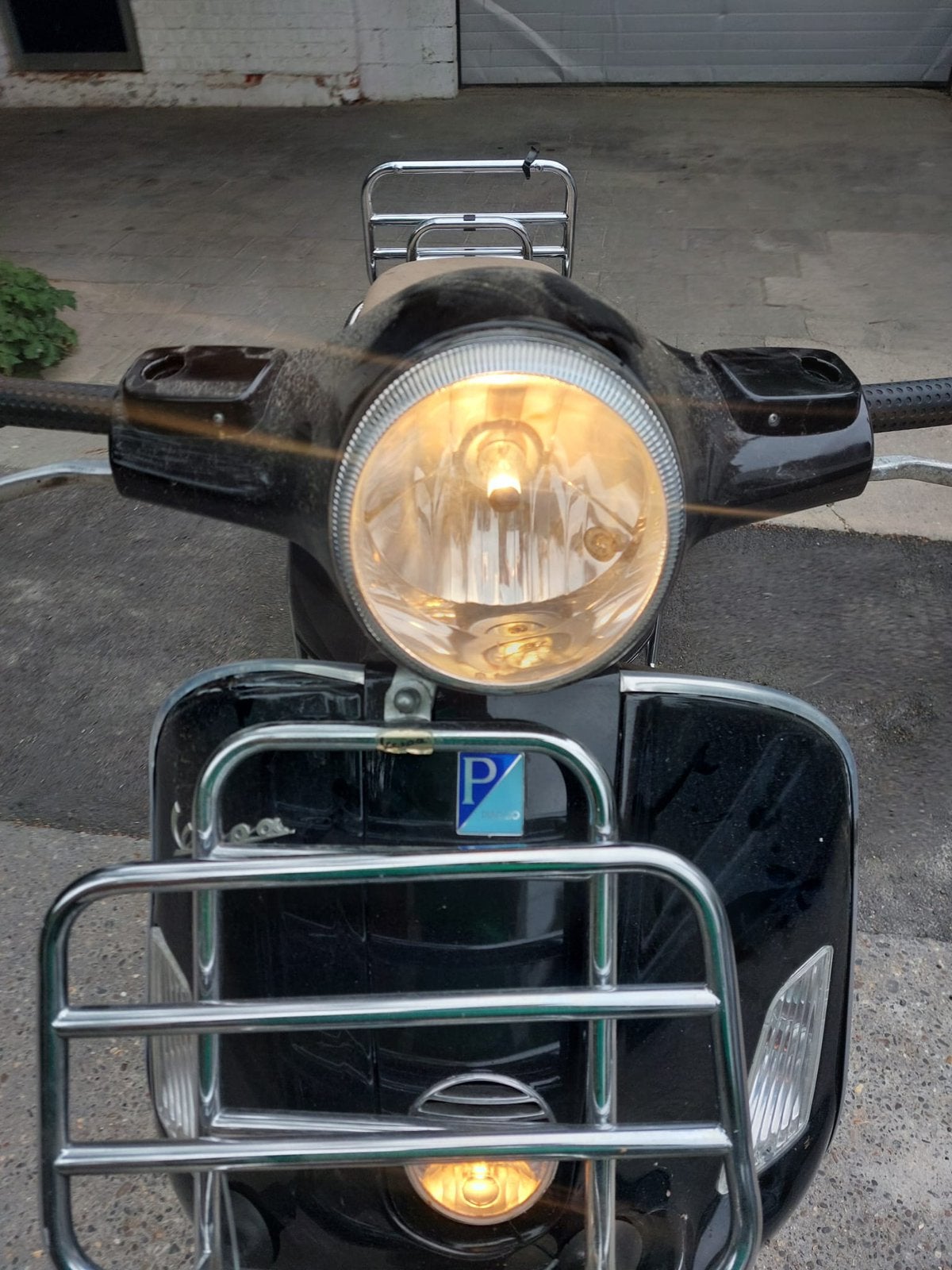 Vespa GTS250ie accidenté pour piéces, Autres modèles, Comme neuf, Classe B (45 km/h), Enlèvement