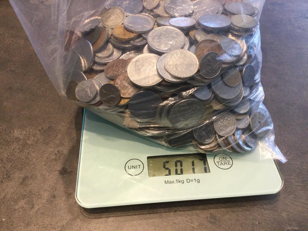 Wereldwijd 5 kilogram diverse munten, Postzegels en Munten, Ophalen of Verzenden