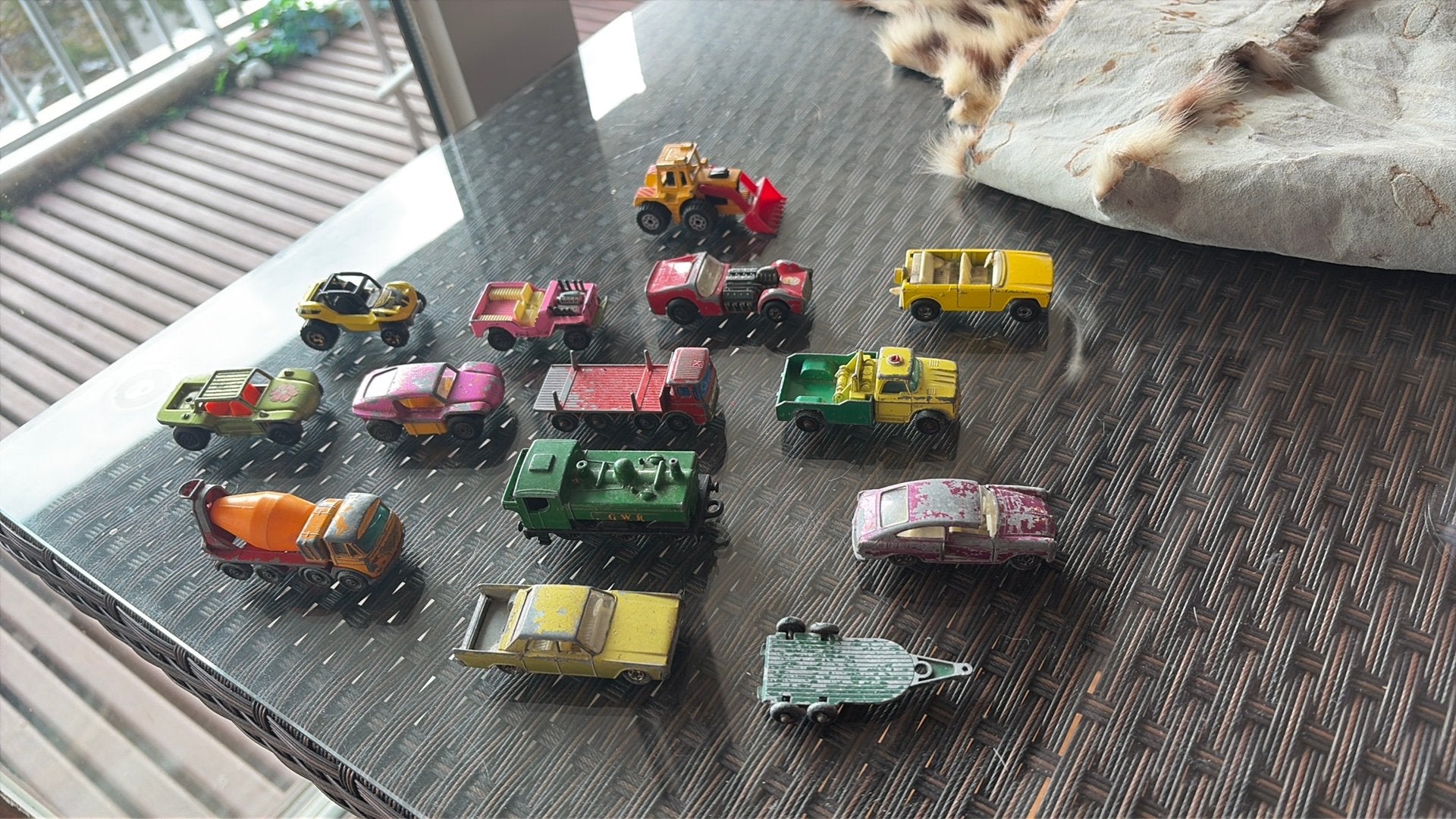 14 vintage matchbox, Antiquités & Art, Enlèvement