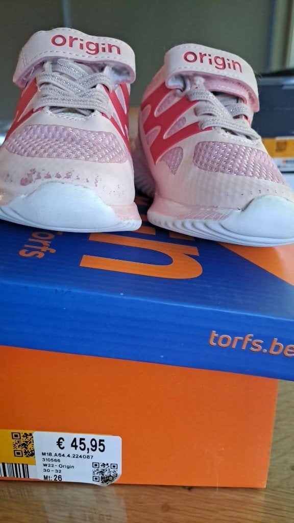 Meisjessneakers in de maten 26-27-28 ., Ophalen, Gebruikt, Origin, Meisje