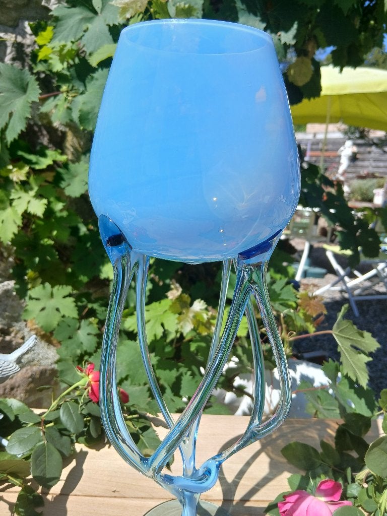 PRACHTIGE ANTIEKE OPALINE OP EEN GEDRAAIDE VOET, Antiek en Kunst, Ophalen of Verzenden