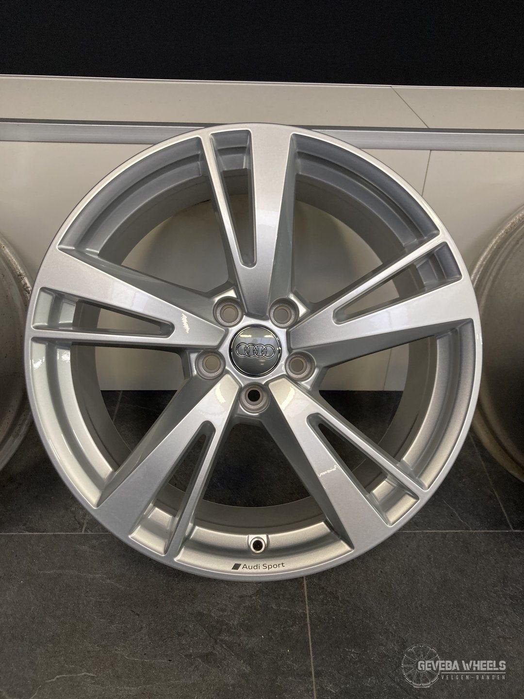19” originele Audi A3 S3 8P 8V 8Y ‘Blade’ velgen 5x112  8V0, 19 inch, Gebruikt, Velg(en), -